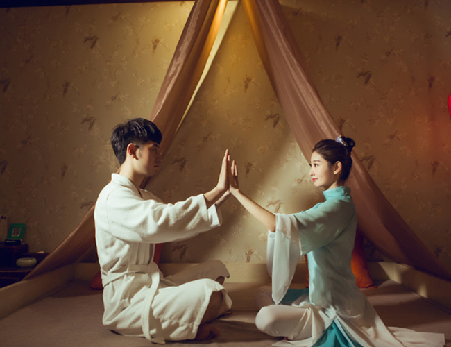 厦门水疗与创造力：当大脑在漂浮中重启